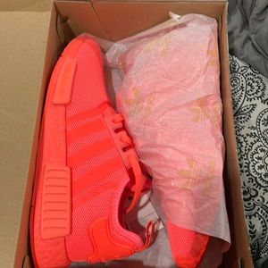 Womens US10 NMD